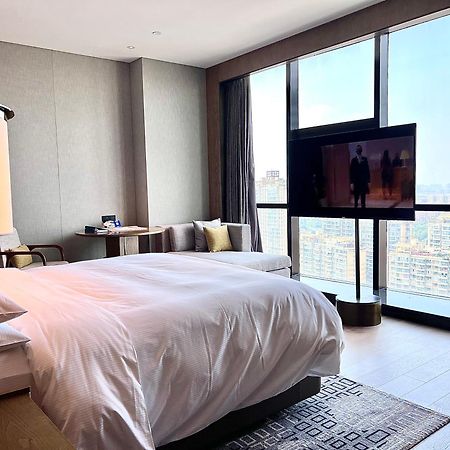 Hilton Jiaxing Hotel ภายนอก รูปภาพ