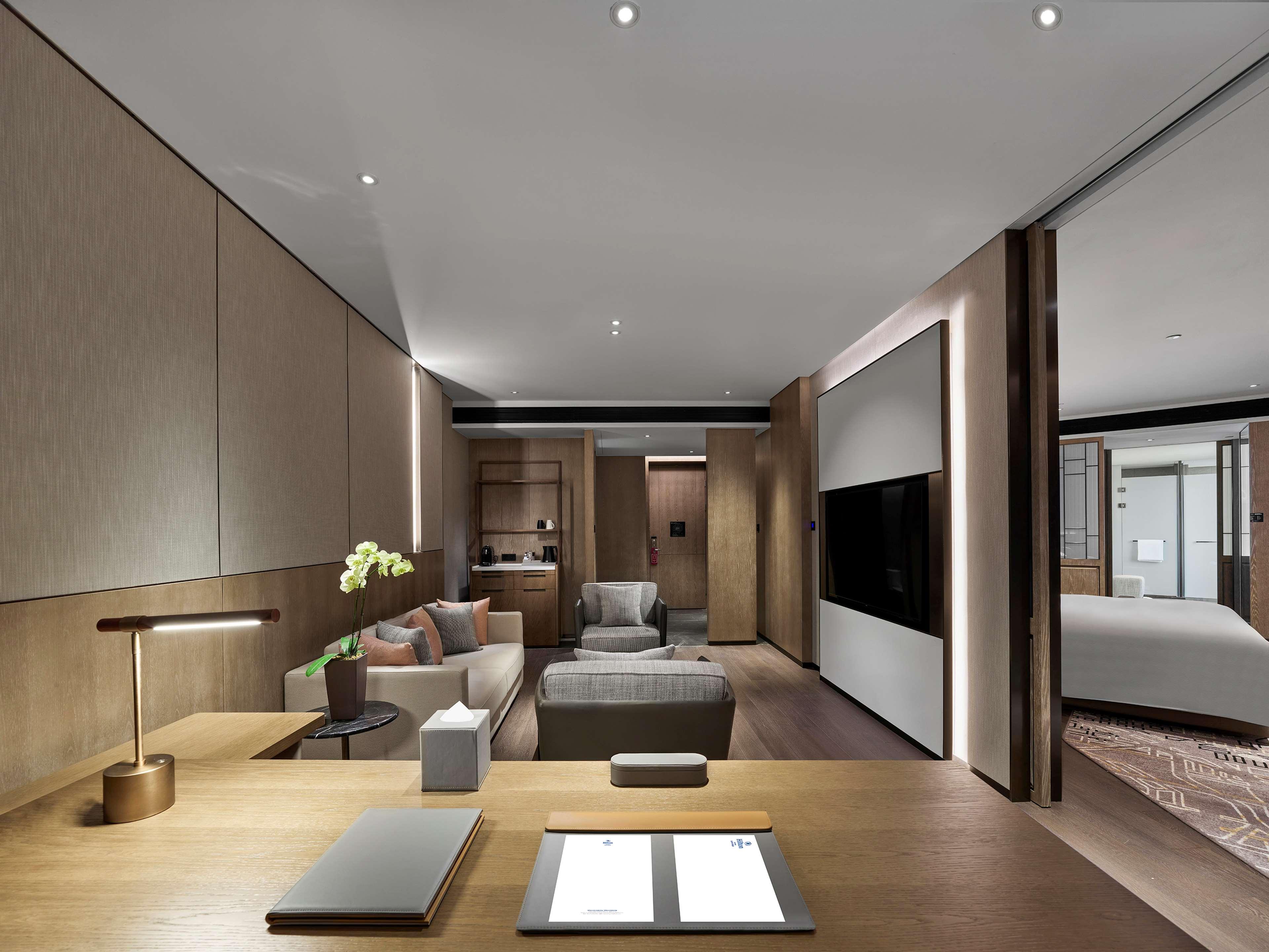 Hilton Jiaxing Hotel ภายนอก รูปภาพ