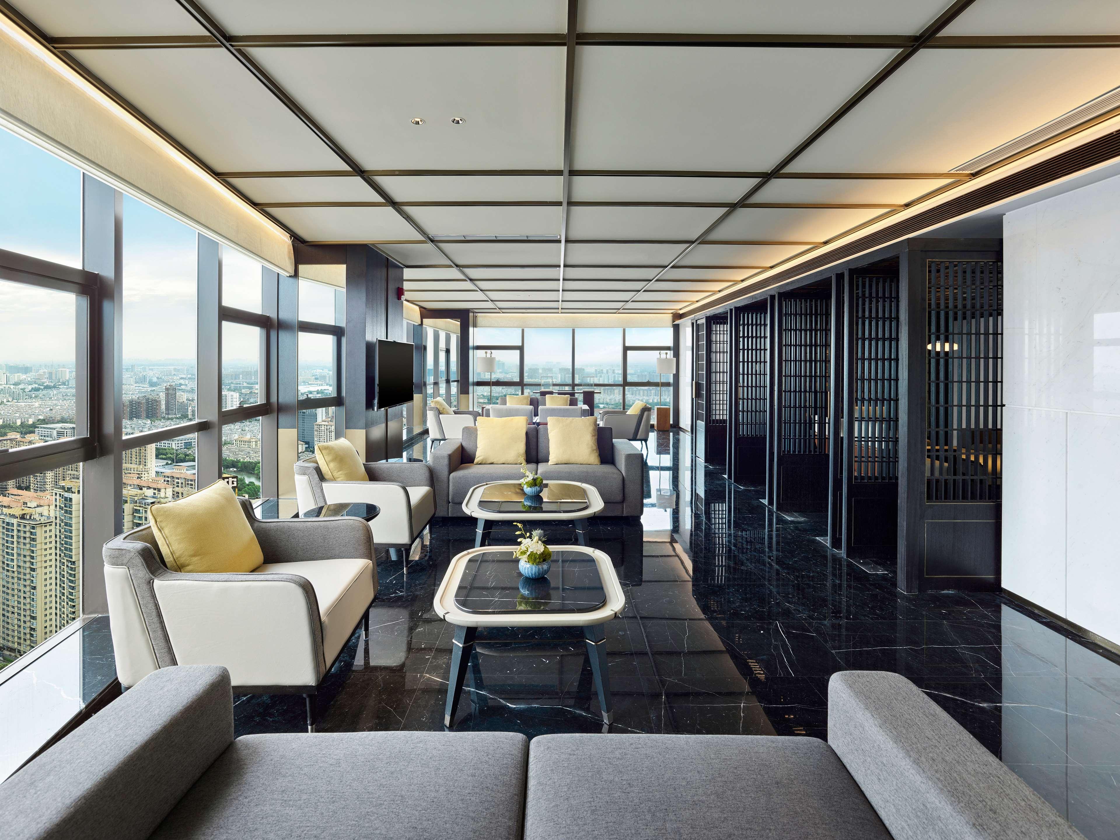 Hilton Jiaxing Hotel ภายนอก รูปภาพ
