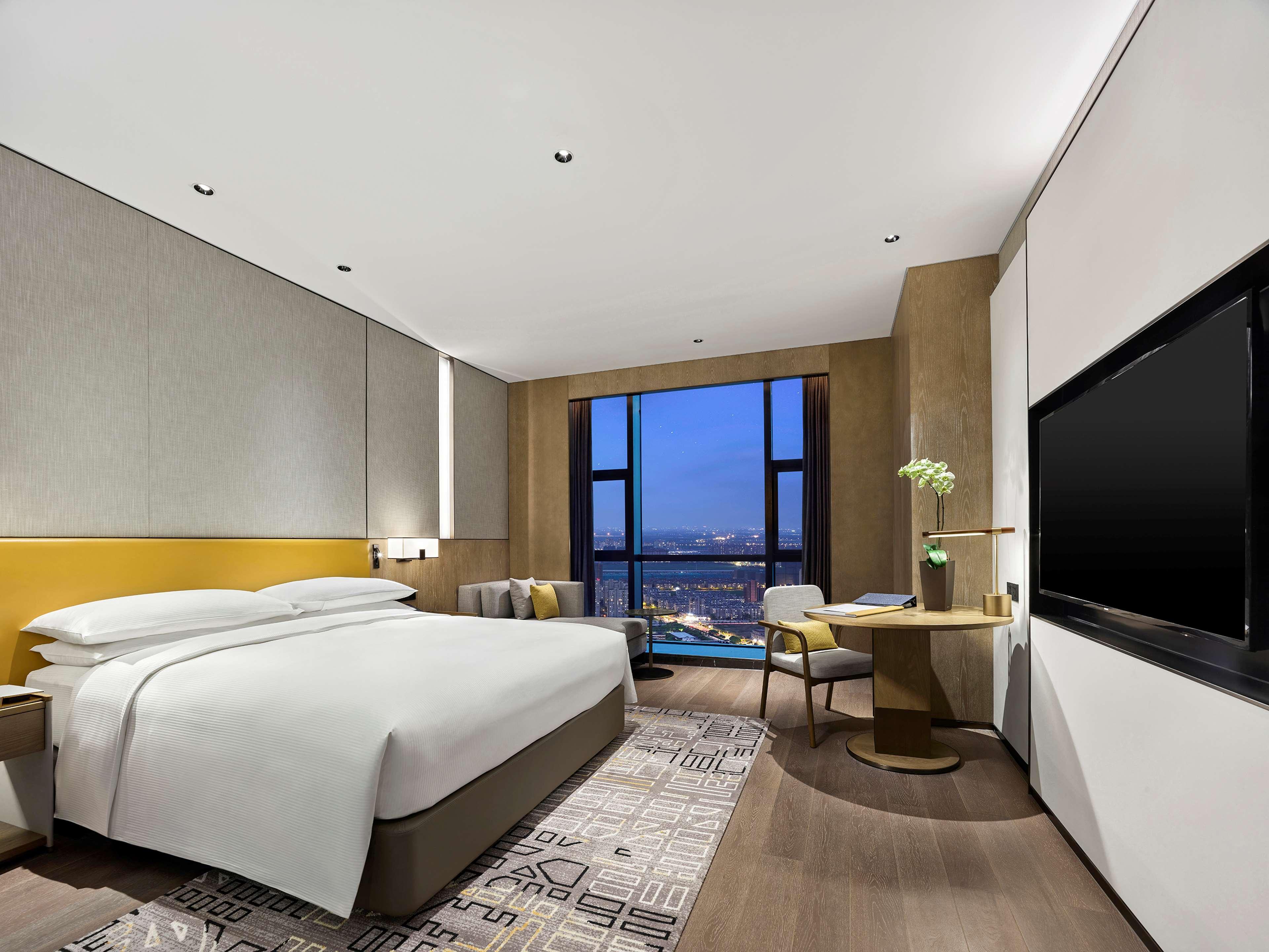 Hilton Jiaxing Hotel ภายนอก รูปภาพ