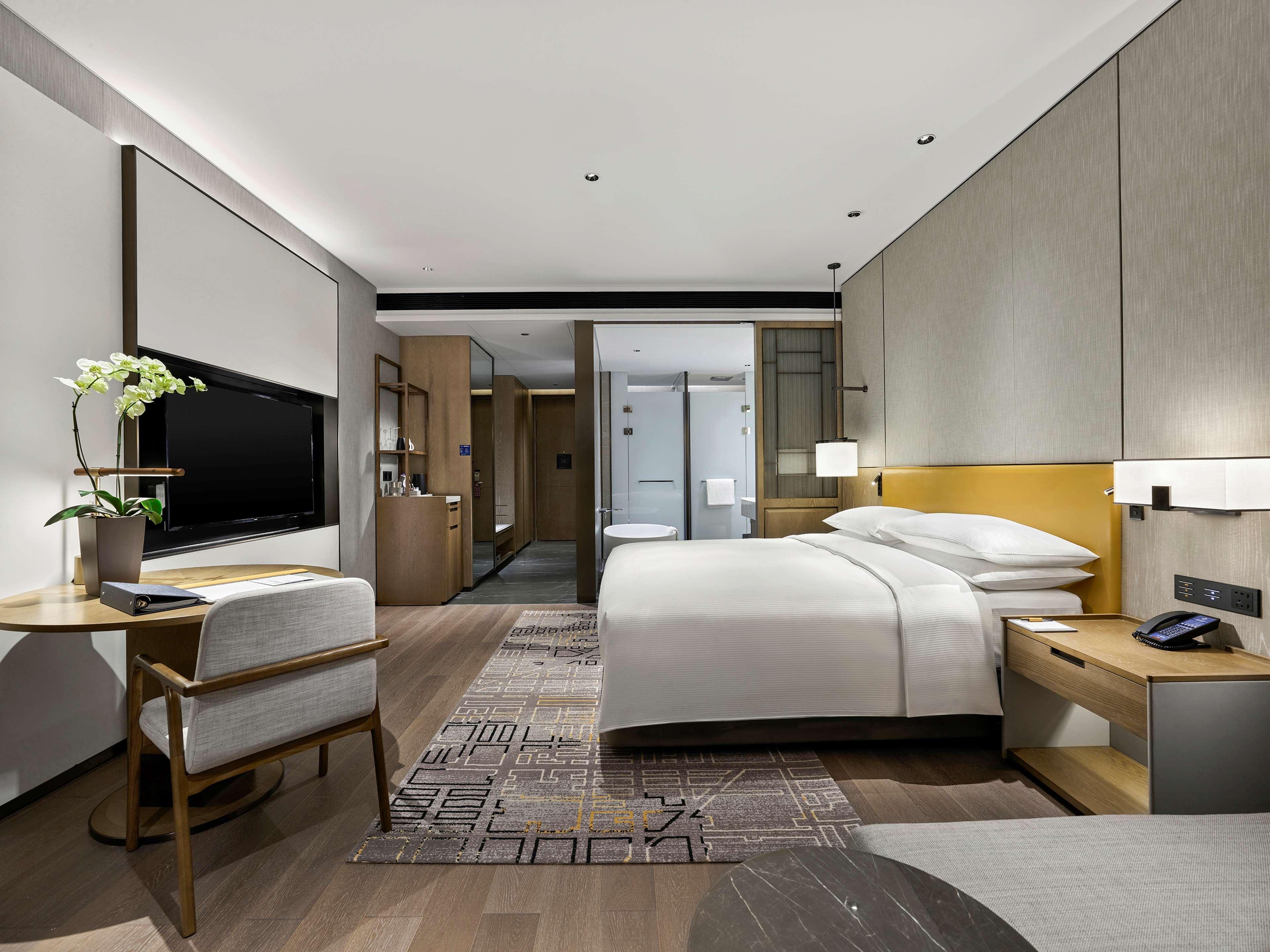 Hilton Jiaxing Hotel ภายนอก รูปภาพ