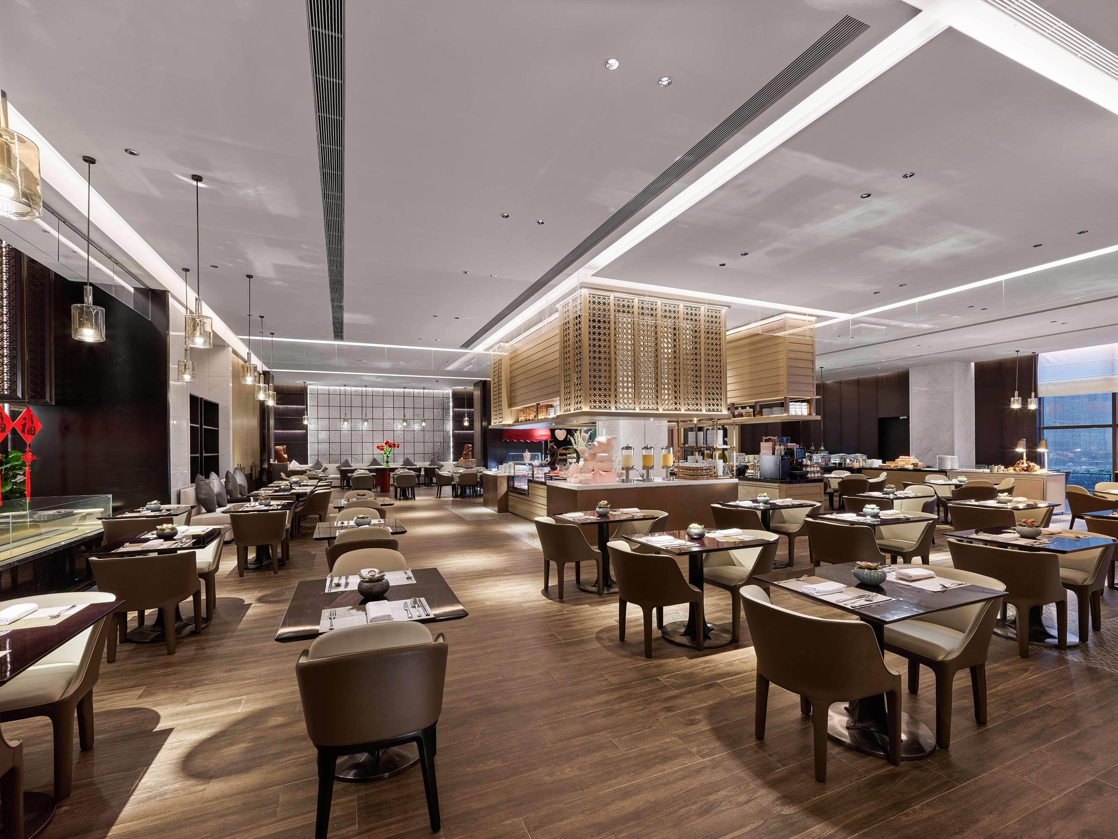 Hilton Jiaxing Hotel ภายนอก รูปภาพ