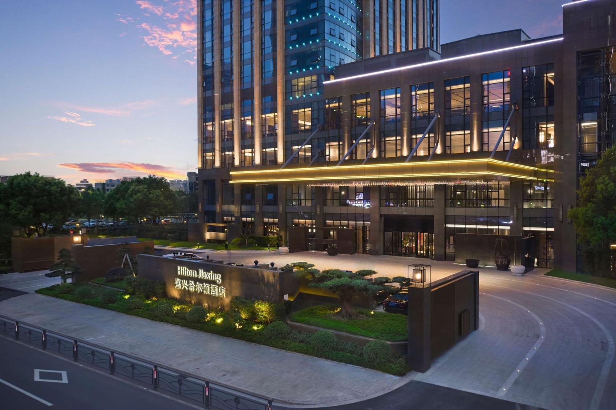Hilton Jiaxing Hotel ภายนอก รูปภาพ